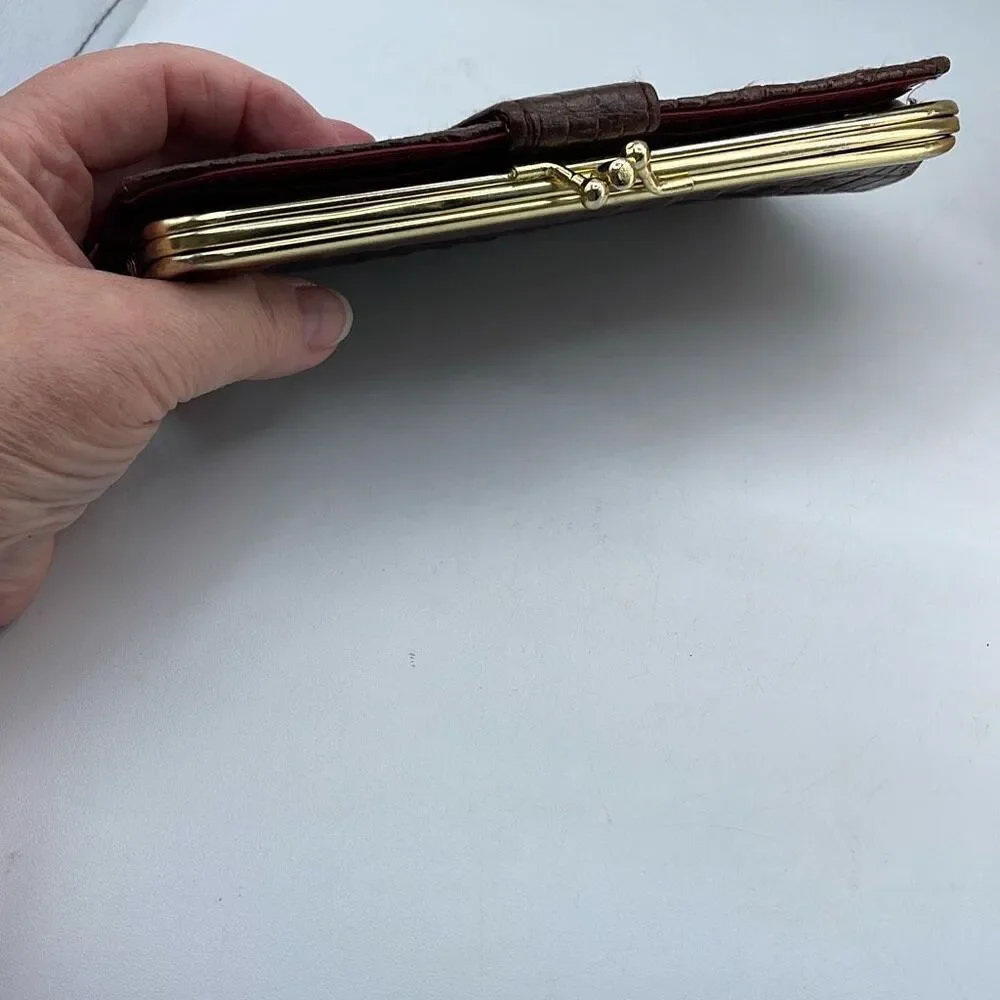 Vintage CVP croc embossed leather wallet .